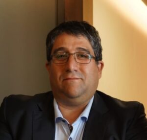 Cesar Salinas